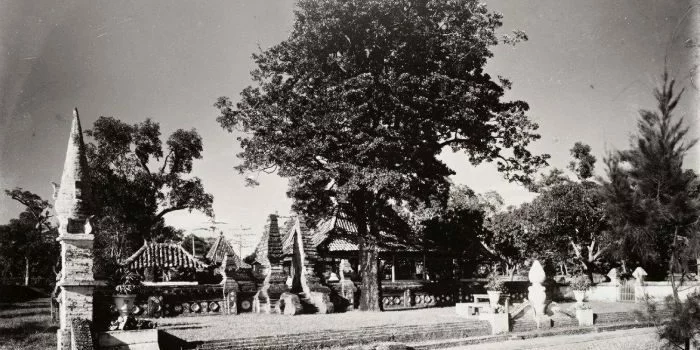 COLLECTIE TROPENMUSEUM De kraton Kasepuhan Cheribon TMnr 60005177