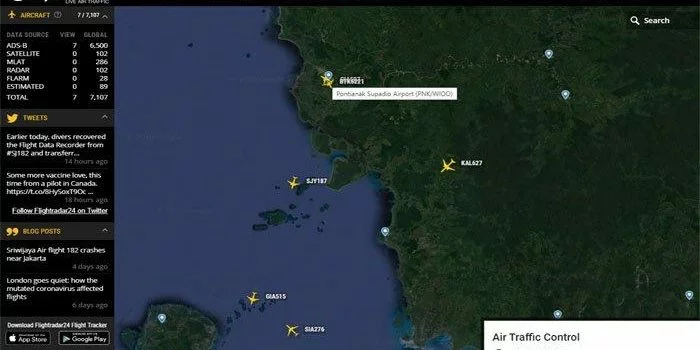 Tangkapan layar www.flightradar24.com Bandara Internasional Supadio Pontianak, Kalimantan Barat (Kalbar), Rabu 13 Januari 2021 malam WIB. (Flightradar24)