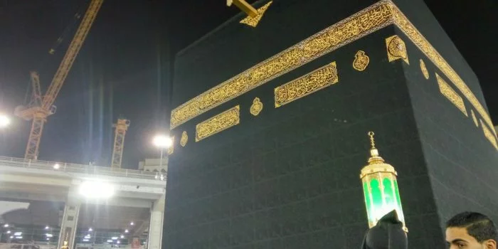 rahasia besar isi dalam ka bah yang jarang diketahui