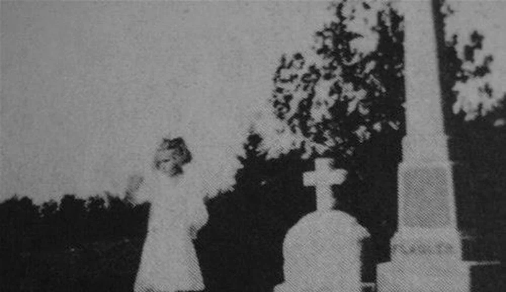 042155100 1547131685 foto misteri 20141009 editor 004